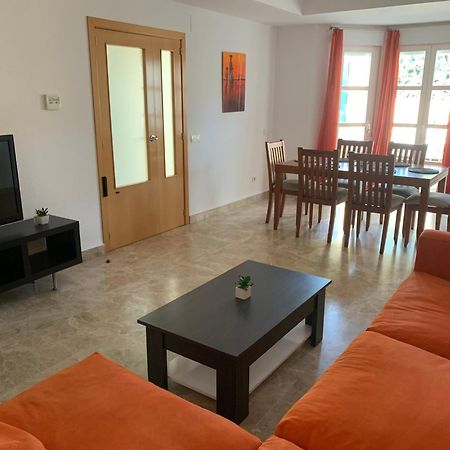 Villa Bonita Casa En Entorno Idilico Tomares Exterior foto